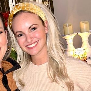 Meet your Posher, Annalee